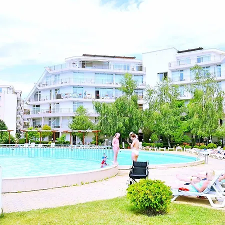 тwo-bedroom In Sun Village Eh Апартамент Слънчев бряг