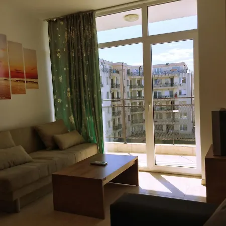 тwo-bedroom In Sun Village Eh Apartment Sunny Beach
